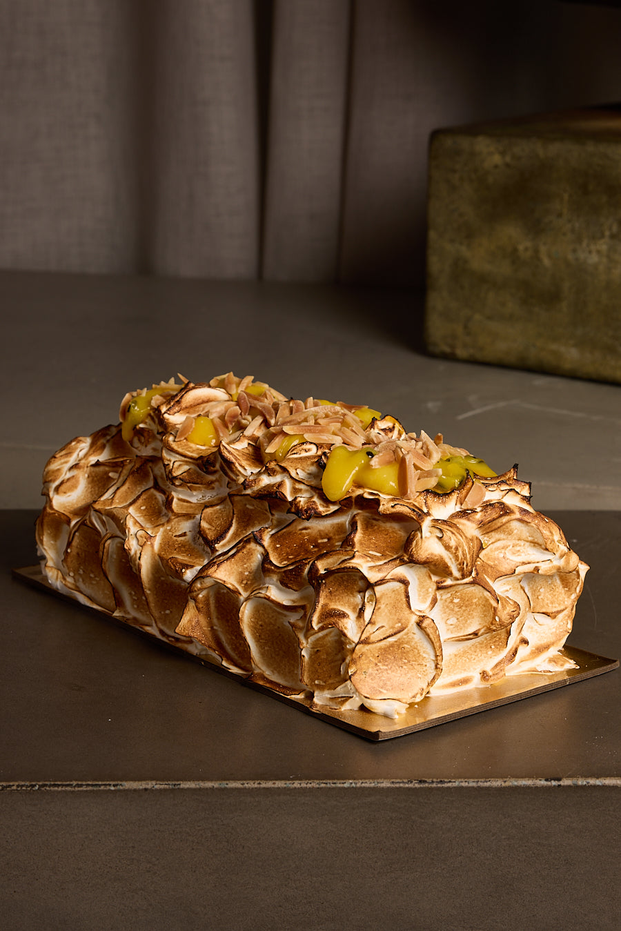 GF Passionfruit Meringue Roulade